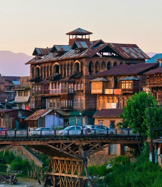 Kashmir with Vaishno Devi